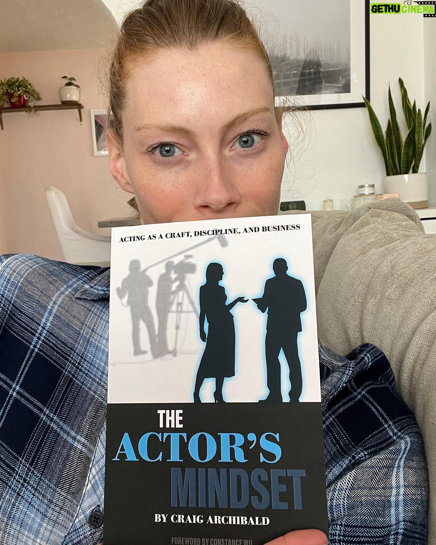 Alyssa Sutherland Instagram - So very excited to dig into “The Actor’s Mindset,” by my dear friend and long-time acting coach, Craig Archibald. Working with him brought a new level to my work, more excitement for what I do and a deeper understanding of my own and others’ humanity. If you’re new to the biz or already working, you’ll find value and inspiration in Craig’s knowledge and approach not only towards acting, but all things creative. Get your hands on a copy at any major retail location where books are sold!