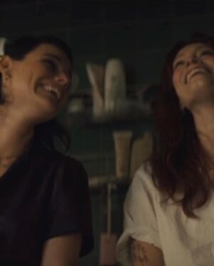 Alyssa Sutherland Instagram - Now playing in theatres (can’t believe I’m saying that) and one I’ll never forget. Go see #EvilDeadRise! And swipe for a fun stunt where I give Tom Cruise a run for his money. (But not really).

www.evildeadrisemovie.com