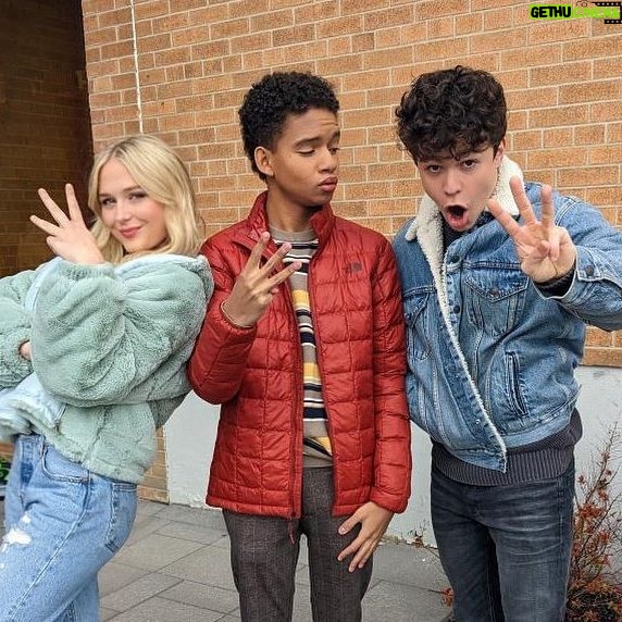 Alyvia Alyn Lind - 91.3K Likes - season three stuff !
