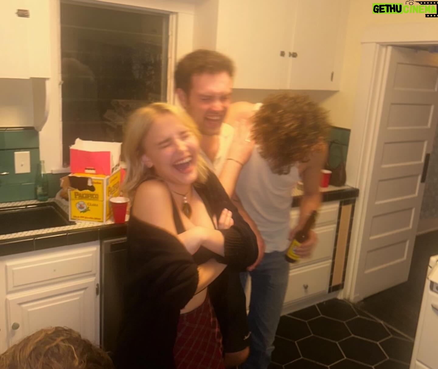 Alyvia Alyn Lind Instagram - a dump where a dump is due pt. 2
