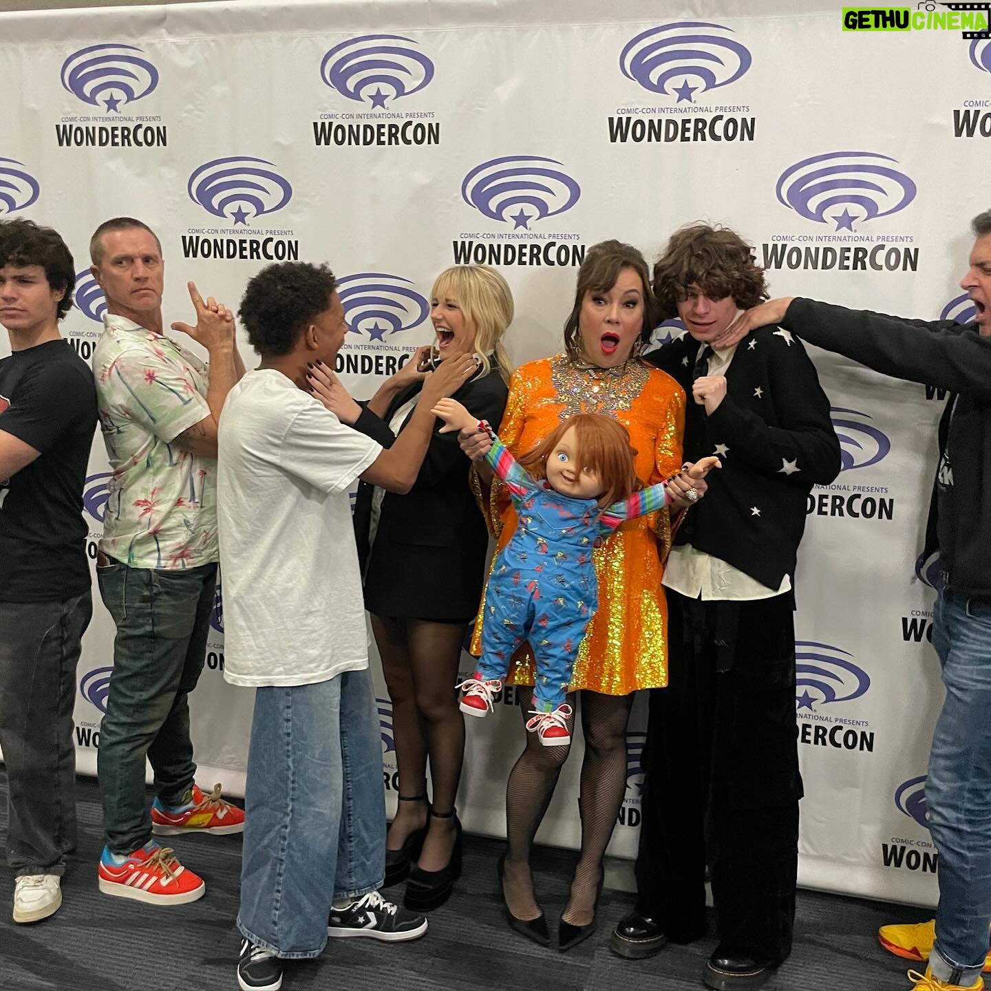 Alyvia Alyn Lind - 39.1K Likes - @wondercon day 2 with my chucky fam 🔪🩸