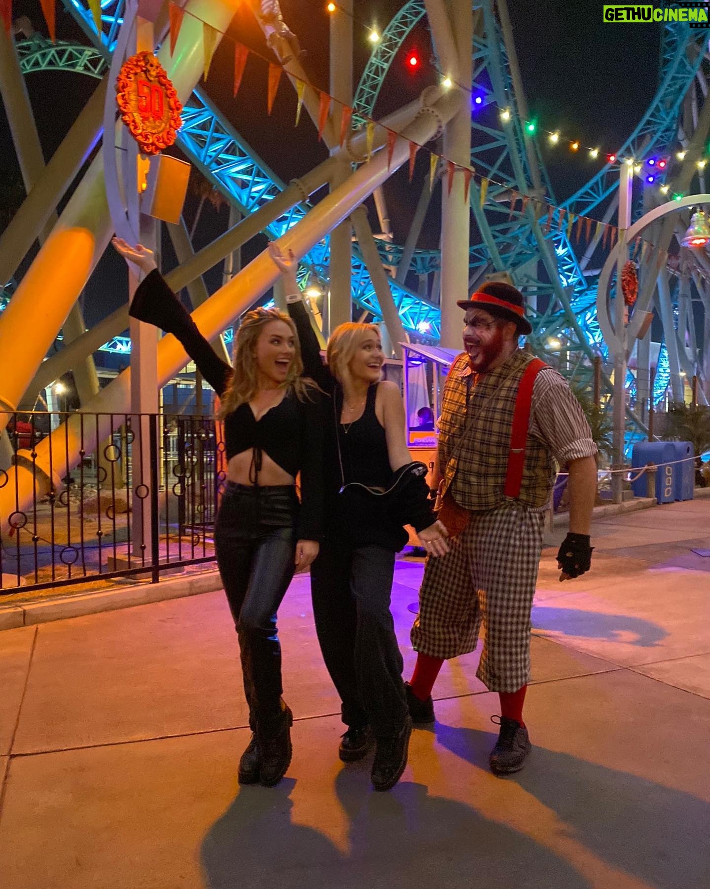 Alyvia Alyn Lind - 60.1K Likes - thanks for having us @knottsscaryfarm ! (caution last picture is cursed)