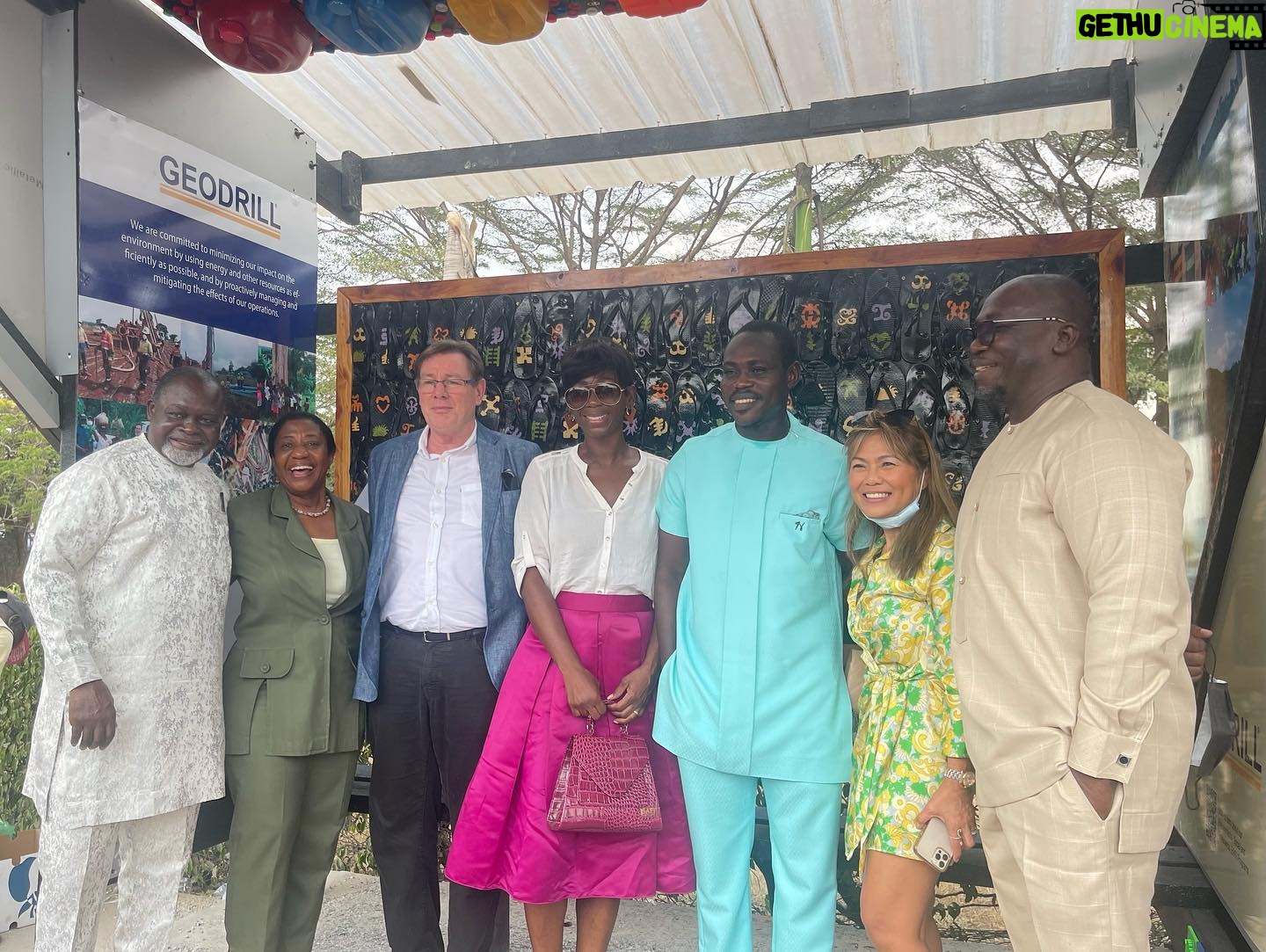 Ama K. Abebrese Instagram - At the launch of @mckingtorchafrica bus shelter project. Accra’s first public bus shelter made from recycled and upcycled plastic waste collected from the streets and beaches of Accra and powered by solar. Located at Dzorwulu Junction traffic lights. Sponsored by @geodrill.gh ✨ #streetsofaccra #sustainability #theshelterprojectaccra