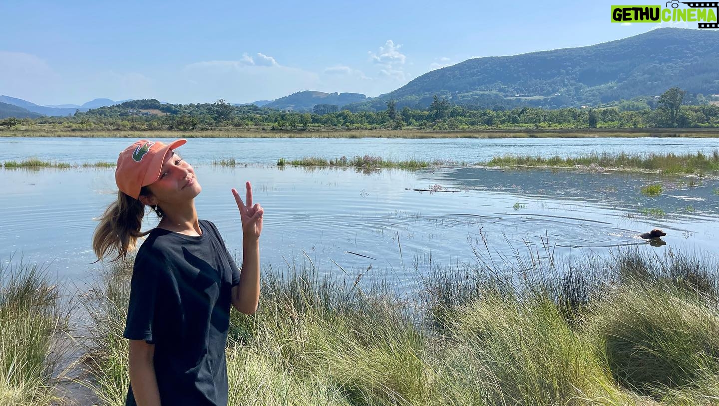 Amaia Aberasturi Instagram - También quieren refrescarse ☀️🐶