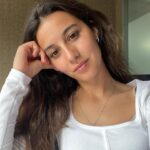 Amaia Aberasturi Instagram - 👋🏽