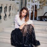 Amaia Aberasturi Instagram - J'adore @dior @diorbeauty 💫 Beauty para @elle_spain Gracias @diorling1 @_._ka_._ Estyled by @_freddyalonso MUAH @paulasoroa @diorbeauty Fotos @andresgarlujan