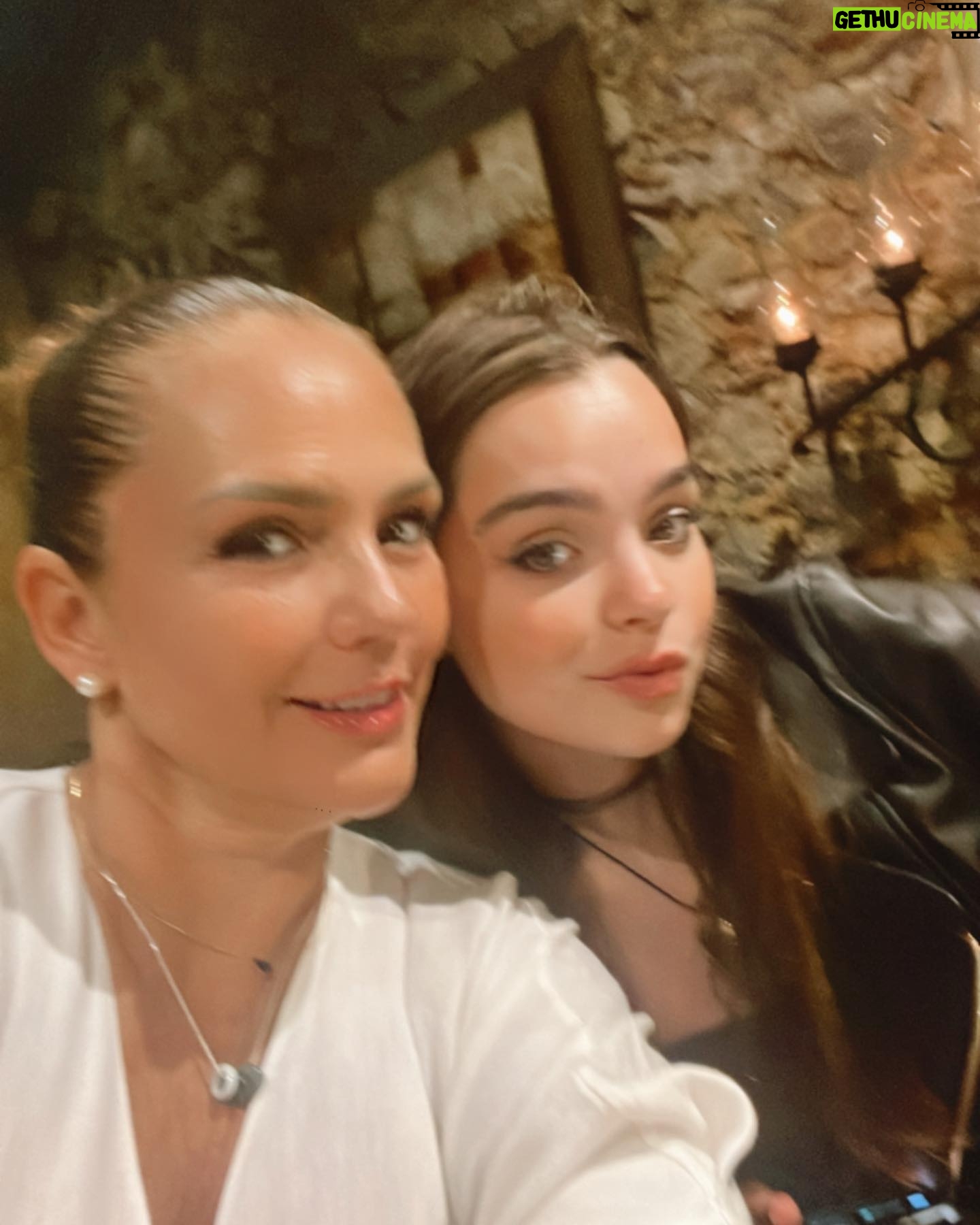 Amairani - 1.7K Likes - Días inolvidables con mi pequeña @macagarciar gracias @samsungmexico @samsungguatemala