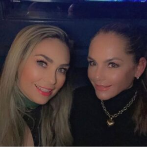 Amairani Instagram - La Chule Y La Shula !!! @aracelyarambula