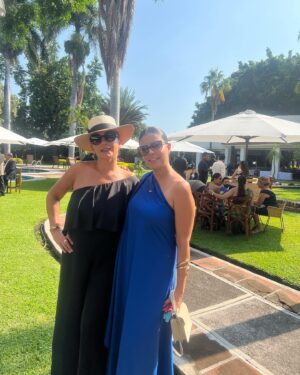 Amairani Instagram - 🤍🤩 @juanluisariasr @sandraasl_ @magdakarinaancira @vrocastroficial @anamergallo @chrispazcal @lucerosuarezsitges
