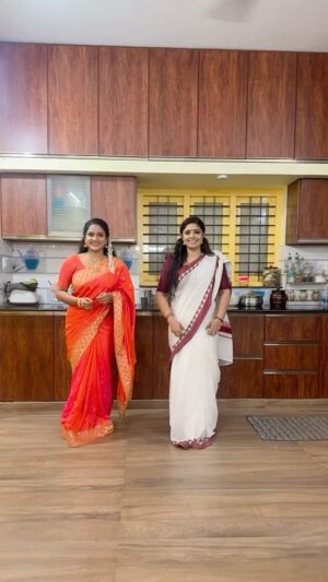 Amala Gireesan Instagram - Shoot inte idayil oru Quick dance video 🫣♥️Blooper 😝
🦋
.
.
🦋
#reelsinstagram #reelkarofeelkaro 
#joshmeinaaja