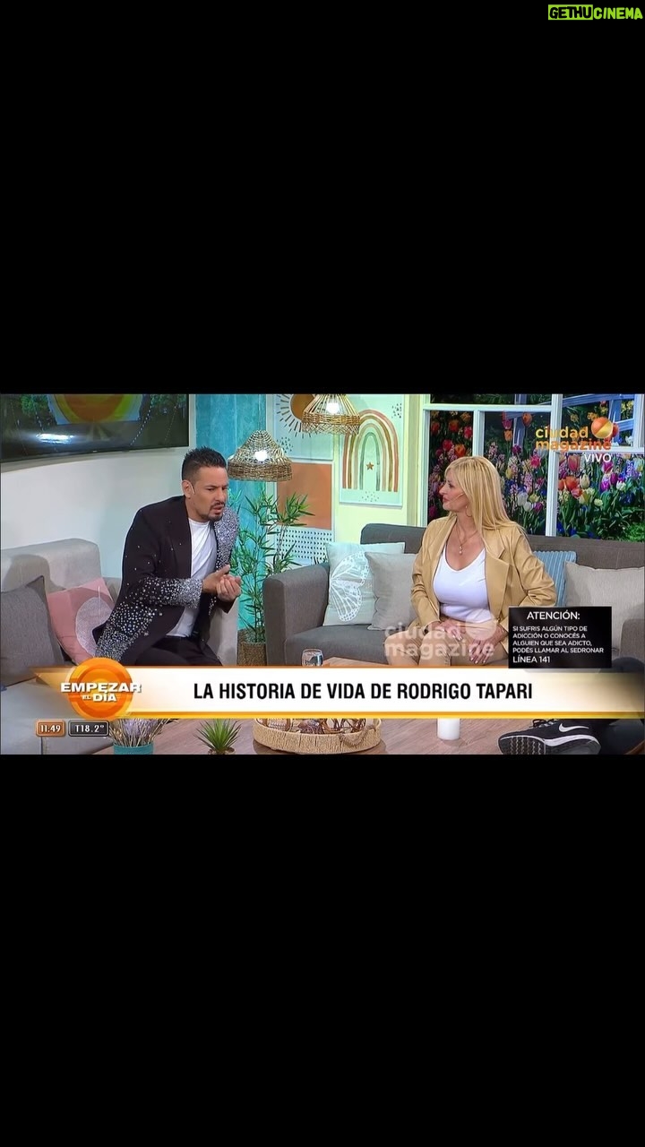 Amalia González - 17.6K Likes - @rodrigo_tapari_oficial a corazón abierto, contó detalles de su pasado y cómo se superó gracias a la fe y su familia 🫂♥️
#historiadevida #rodrigotaparifans #rodrigotaparioficial #rodrigotapari🎤 #feyfamilia #entrevista