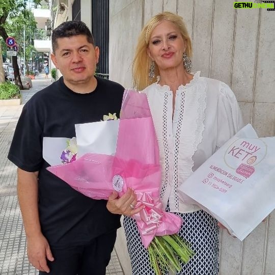 Amalia González - 464 Likes - GRACIASSS @florece24hs por este hermoso regalo para nuestra conductora💖💖💖!!!!! Y gracias @muyketoarg porr estar super presente 🎁 🙌 💖