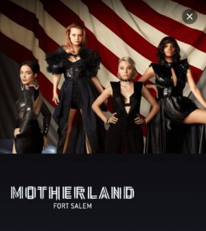 Amalia Holm Bjelke Instagram - Nu finns @motherlandtv säsong 1 i Sverige🇸🇪 och Norge🇳🇴  🇩🇰❤️❤️❤️ binge on för säsong 2 börjar nästa vecka! ⚡️