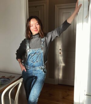 Amalia Holm Bjelke Instagram - I slept in, but good morning 2022 ☀️