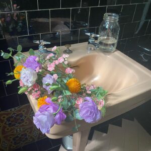 Amalia Yoo Instagram - ✋🏼flower time