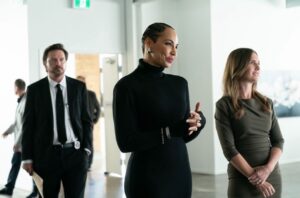 Amanda Brugel Instagram - TONIGHT! Watch an all-new episode of #LawandOrderToronto #CriminalIntent at 8/7c on @city_tv or stream it on Citytv  

Thank you to @cameronpicstv for giving me fun characters to play year after year. So much so, that being on a Cameron Pictures set is like returning home. xo

#LawandOrderThursday #DunDun