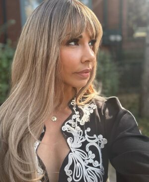 Amanda Brugel Instagram - Thank you @maisonbirks and @overcat_pr for the memorable introduction to the new Zodiac Collection. Always an honour to be a part of the Birks family. Always in awe of the women in your orbit. 

#aries #birkszodiac #birksessentials