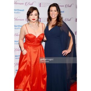 Amanda Fuller Instagram - I AM

#MoreThan1In10

This last weekend was life changing for me. I found myself in a community of people who not only know what Endometriosis is, but spend their lives dedicated to its advocacy. Remarkable specialists, educators, fellow #endowarrior💛’s. There is truly so much to unpack here. And I am now more passionate than ever to be a part of this radiant and significant community.

I kept saying all weekend that after my diagnostic surgery last year, I focused for a small time on my physical recovery, but then went back to ‘life’- being a mom, trying to restart my career etc…it wasn’t until this weekend that I really FACED my diagnosis. And gave myself the time to face what it all really means (and has meant for my entire life of suffering and fighting to be believed, or even just fighting to know what was wrong with me.) It’s a LOT. 

Now that I am facing it, I will never be able to turn away from it again. So consider this the beginning. Another new beginning. The beginning of a chapter where I dedicate all I can in my life to advocating for the education, exposure, resources for treatment and healing, legislation necessary, awareness and support of Endometriosis and all that this wayyyy too common disease effects. 

Honored to have been a very small part of your beautiful work and celebration @endofound , thank you deeply for having me.

Special thank you to @seckinmd and Dr. Amanda Chu (4th slide) for literally giving me the chance to begin again. And to @gettyimages for taking pictures to help me remember this beautiful evening.

Also shout out to my amazing stylist @akaamandafuller and killer hair & mu team @akaamandafuller 😏(…not too shabby ay?!)

1. Mama looking hawt on the red carpet at @endofound ‘s #BlossomBall 2. Mom and dad pretending to be influencers in the car ride there 3. The rock that is always by my side, especially when I need him most @matthewbryanfeld 
4. The surgical team that I owe it all to 5. Broadway star @hannahelless moving me to tears and goosebumps. Lyrics of these songs took on a whole new meaning in that room! What a BEAUTIFUL performance. 

(Caption too long! Not surprised. Continued in comments!)