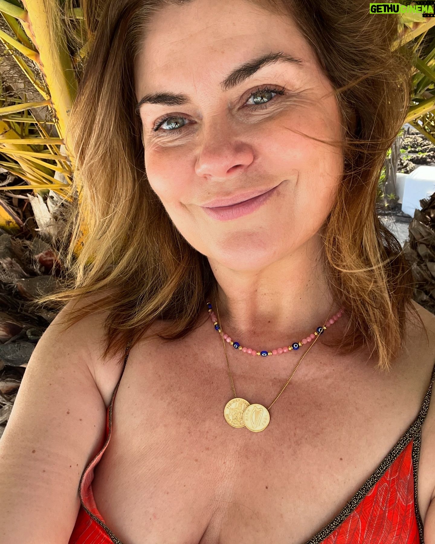 Amanda Lamb - 1.7K Likes - I adore @hansine.co and buy one every year to add to the collection… easy to throw in over a swimsuit or dress up in the evening… this one is having its first outing and the SUN HAS FINALLY COME OUT!!!! Linked as always on stories for you ❤️