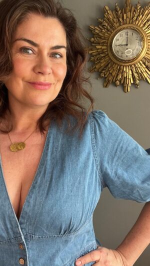 Amanda Lamb Instagram - Corner of my bedroom runway time again… this one’s a keeper. It’s the Ryan Gosling (In The Notebook) of dresses… reliable, dependable and will be around forever… linked in stories for you