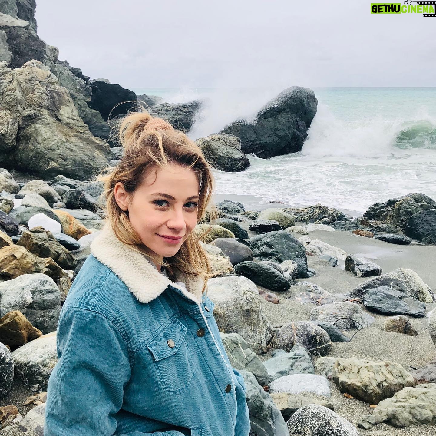 Amanda Leighton - 5.3K Likes - š¦ Big Sur š¦