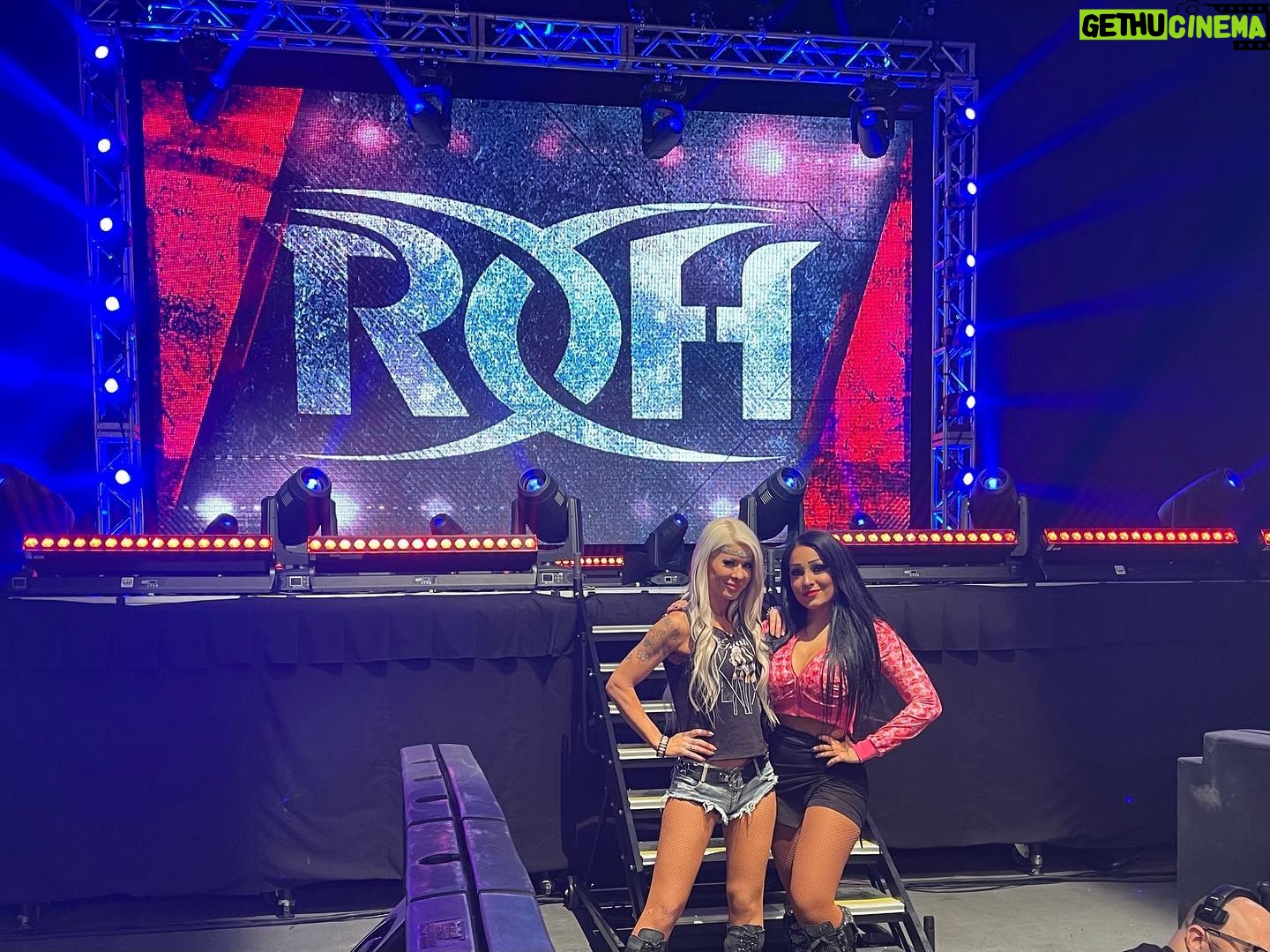Amanda León - 2K Likes - Had one of my last matches in ROH during our TV Tapings (For now) it was a roller coaster of emotions for all of us. ROH is my life. My family. Always will be. I love everyone on this roster. Roster photo coming soon (Final Battle) Can’t wait to see what April has in store! 💜🥂 PS- Book these awesome and talented ladies! PSS- Miss you @jennyrose_jro @stellagrey215 💕
#ROHWD #WatchROH #ROH #Ringofhonor #Wrestling #womenswrestling