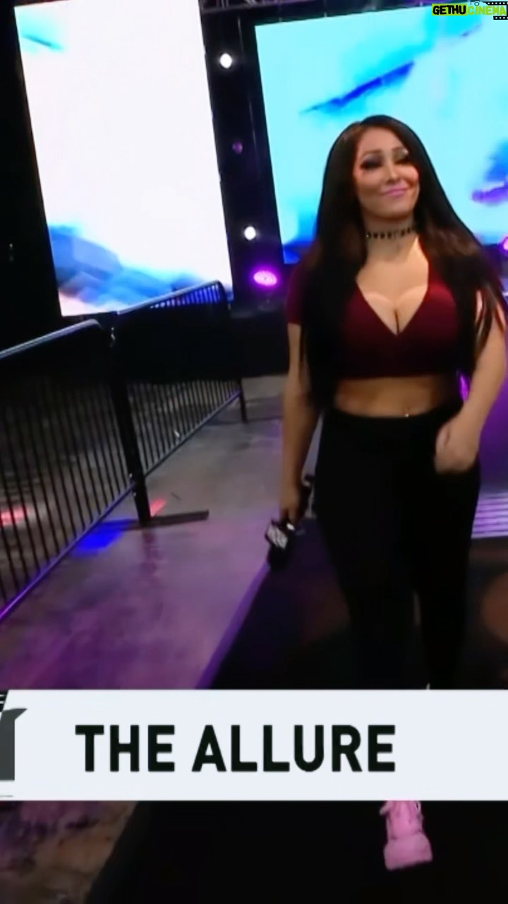 Amanda León - 3.1K Likes - This sound 🤣👸🏻👸🏼🔪🔪👻👻🎃🎃🔥🔥🔮🔮
@alove4life222 #spooky #horrorqueen #spookyseason #wrestling #roh #womenswrestling #ringofhonor #watchroh #theallure #bombshell #badass #haunting #witchyvibes #witches #wwe #nxt #aew #njpw #impactwrestling #wrestlingfigures