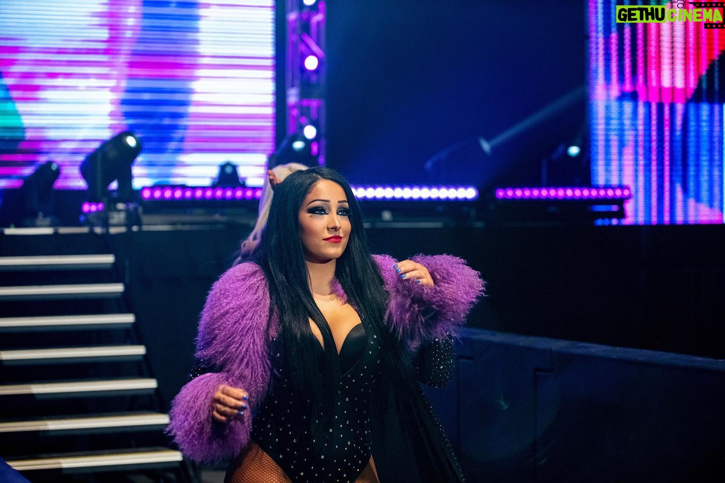 Amanda León - 2K Likes - ✨She is both hellfire and holy water. The version you get is a reflection of how you treat her.✨🪞🔥🧊💜🔮
✨🌛🌕🌜✨
——————————————————
@ringofhonor @rohwomensdivision
#roh #watchroh #wrestling #theallure #allure #womenswrestling #ringofhonor #ringofhonorwrestling #witchywoman #goddess #neon #purple #badass #bombshell #wwe #nxt #njpw #stardomwrestling #aew #impactwrestling #wrestlingfigures #wrestlingfan #wrestlingmemes #makeup #fashion #fashionista #glam #serving #ootd #motd