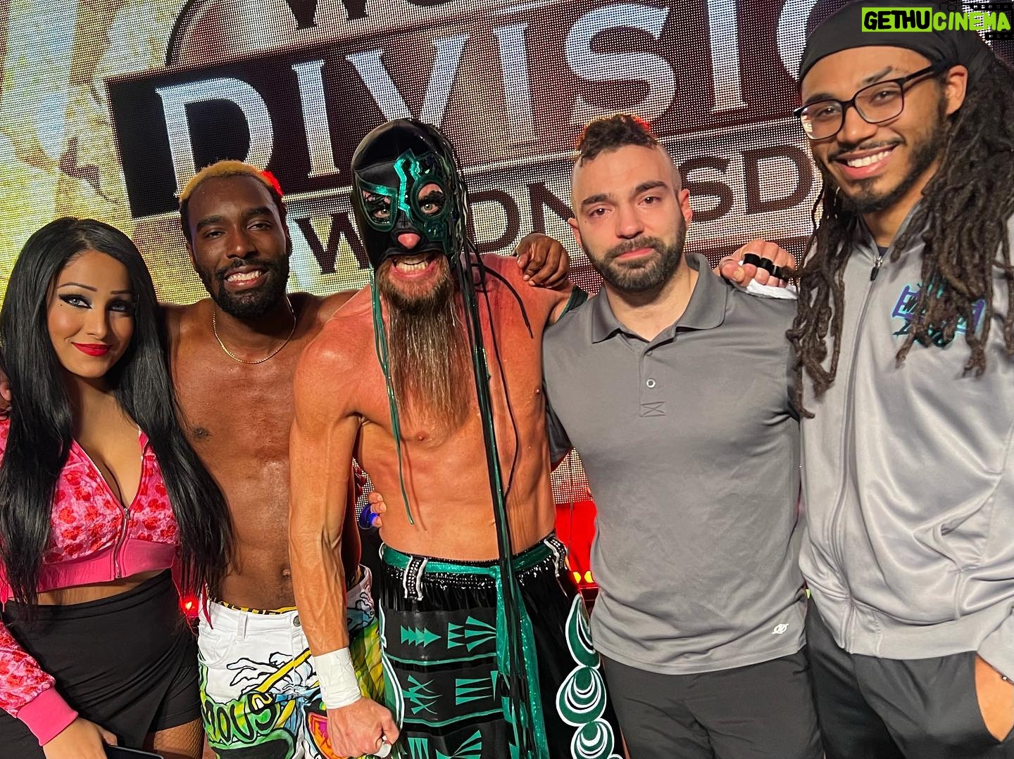 Amanda León - 2K Likes - Had one of my last matches in ROH during our TV Tapings (For now) it was a roller coaster of emotions for all of us. ROH is my life. My family. Always will be. I love everyone on this roster. Roster photo coming soon (Final Battle) Can’t wait to see what April has in store! 💜🥂 PS- Book these awesome and talented ladies! PSS- Miss you @jennyrose_jro @stellagrey215 💕
#ROHWD #WatchROH #ROH #Ringofhonor #Wrestling #womenswrestling