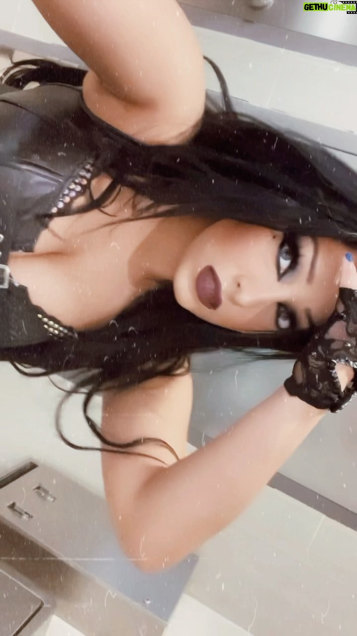 Amanda León - 4K Likes - ✨On my way to the grocery store… 😆🔮✨
#exoticgoddess #wrestling #womenswrestling #prowrestling #prowrestlingtiktok #wwe #nxt #roh #njpw #mlwfusion #gothbitch #ravenhairedbeauty #witchywoman #bombshell