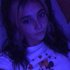 Amanda Arcuri Instagram - “Oh boy minnie!!!! You’re ear-esistible”