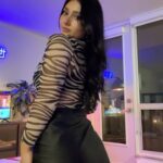 Amanda Arcuri Instagram - March dump????