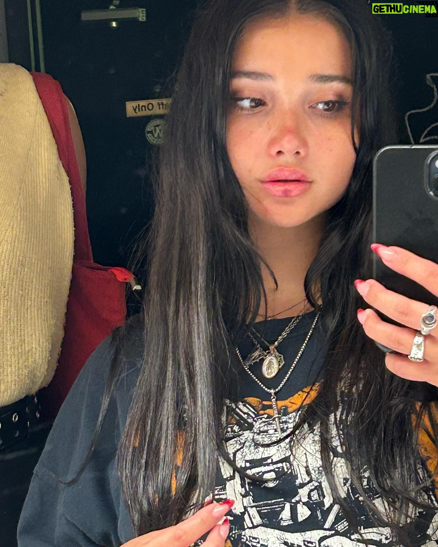 Amanda Arcuri - 5.8K Likes - I don’t feel