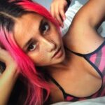 Amanda Arcuri Instagram – AHHHH i love this set from @mexiswim 💕☠️⛓ 
 Its on sale too 😰