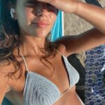 Amanda Campana Instagram – A volte penso che la mia malinconia sia, in realtà, solo bisogno di abbronzarmi (pt.1)