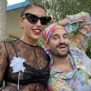 Amanda Campana Instagram - A volte penso che la mia malinconia sia, in realtà, solo bisogno di abbronzarmi (pt.1)