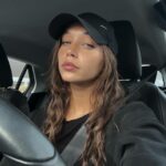Amanda Campana Instagram – A volte penso che la mia malinconia sia, in realtà, solo bisogno di abbronzarmi (pt.1)
