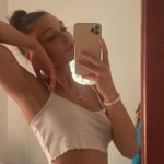Amanda Campana Instagram – Mi dicono che pubblico poche foto quindi mi sono impegnata, sono tutte uguali lo so, ma che vi devo dire? apprezzate l’impegno grazie, bacini🤟🏻