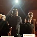 Amanda Campana Instagram - 🖤Suspicious Minds 🖤 Quanto voglio bene a questo film e quanto voglio bene a tutte le persone che ci hanno lavorato non ve lo so spiegare, spero possiate volergliene presto anche voi Grazie al nostro regista @emilianocorapi Ai miei colleghi @teogiuggioli @fra_colella @theklareuten e a tutta la squadra Grazie @alicenellacitta @worldvideoproduction @rai_cinema @andreasmercante @edoardoa @moschino @cotrilspa @yd_actors_yvonnedabbraccio