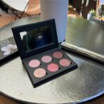 Amanda Keller Instagram - I’ve posted about #scoutactivebeauty before. It’s a skin care and cosmetics company run by my friend Sylvie. The products are all gorgeous, but here’s one of the new eyeshadow palettes , and a brand spanking new mascara. If you see me winking at you on NYE ( yes you Keanu Reeves), I’m just showing you my new makeup. #shadowpalette #luxurymakeup #cleanmakeup #longlashmascara.