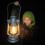 Amanda Owen Instagram - Fair weather ☀️ or foul ❄️ , day 🌞 or night 🌙 there’s tasks to do. 🐴 🐴 #yorkshire #weather #snow #lantern #day #night #farm #blizzard #horses #animals