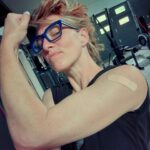 Amanda Palmer Instagram - You know something? I sorta miss the good old 2020 days of posting shit like “I got a covid vaccine shot” and that being what people would yell at each other about all day. Hey everybody I got a covid vaccine shot **awaits crickets, possibility of comments telling me to get my head out of my ass and to focus on other issues** I still don’t want to get or give covid to anybody **ducks** Ciao for now