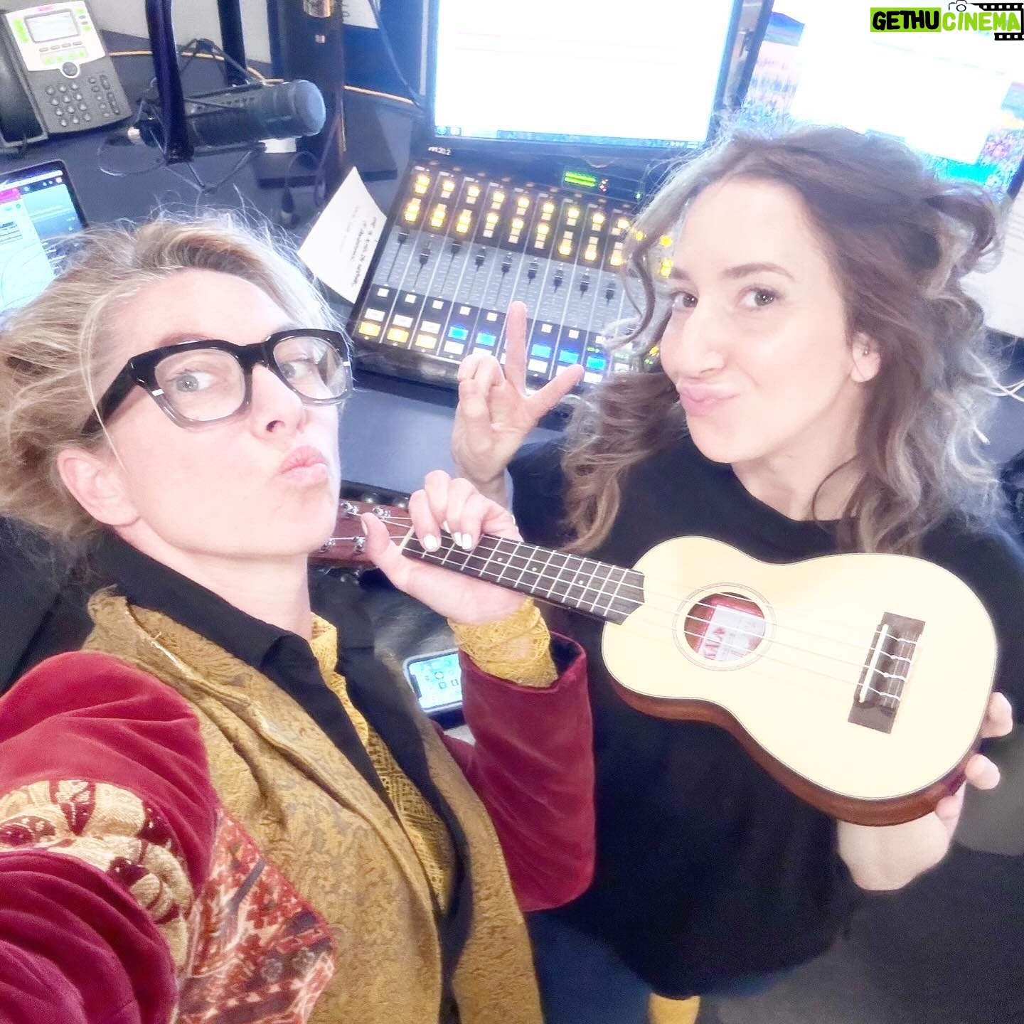 Amanda Palmer Instagram - TRANSMISSIONS THROUGH AIR!! It’s live radio day!! If you wanna hear me talk about Woodstock, my upcoming moves, the future of @gravesidevariety and the other juicy things we have coming up like the @dresdendolls’ new songs and record, and more more more, tune into Radio Woodstock today at 2:30pm EST (or stream from the internet, it’s freeee), I’ll be on with Aja for about a half hour. Mega art bonus of dropping by the studio today included running into local songwriter and visual artist @kendra_mckinley, who’s got a new song dropping - she’ll be on air tomorrow at at 2:30…I just to watch her play it and she’s on🔥🔥🔥🔥. Everything is streaming so wherever you are, you can tune in at @radiowoodstock - live streaming link on their page, follow the bouncing link. They’re gonna be doing some ticket giveaways for events at @gravesidevariety soon, so stay glued to nab tickets.
