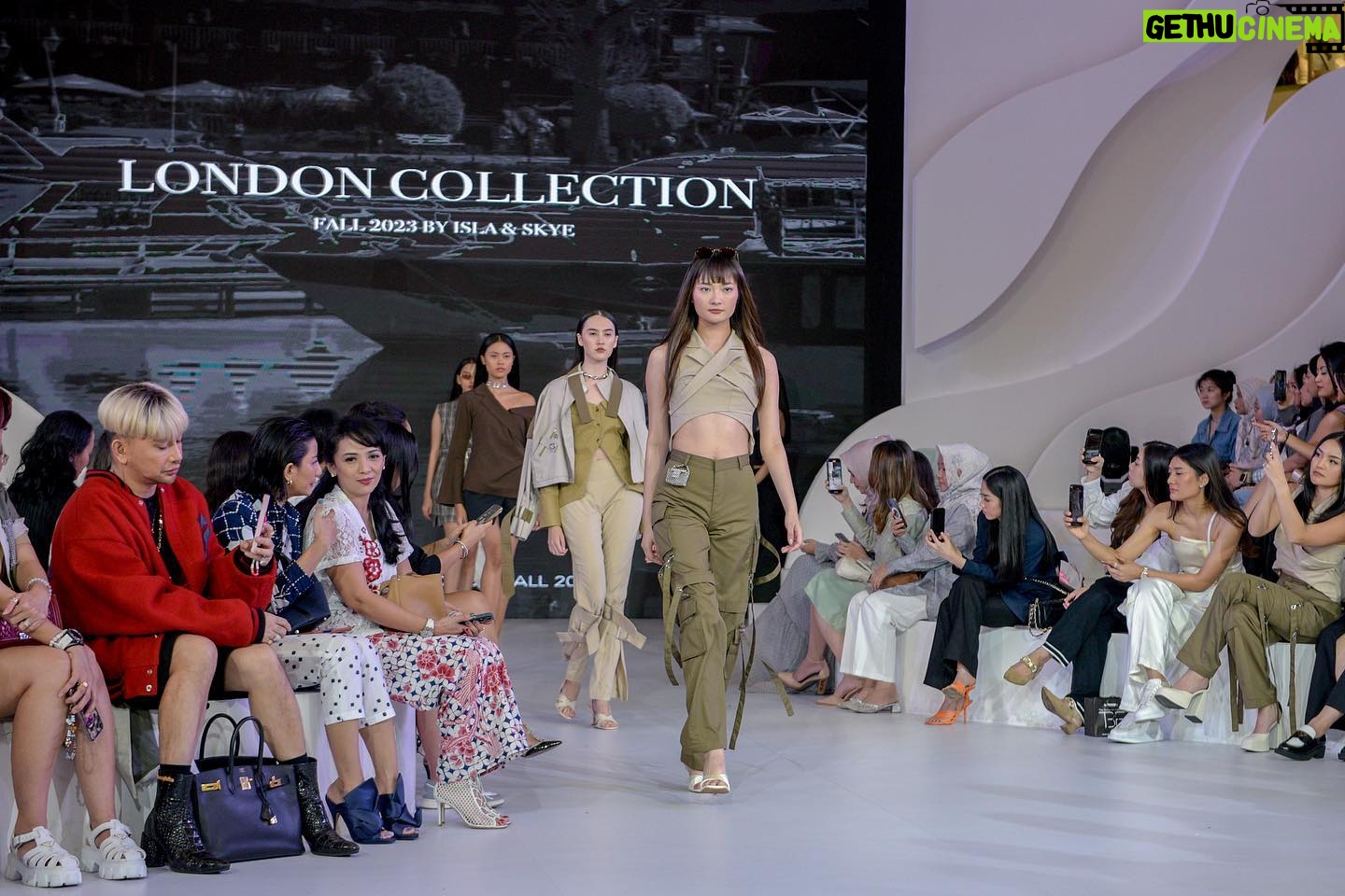 Amanda Rigby Instagram - So thankful for all the support for @islaandskye 🤍 We feel so honored to be a part of this fashion show event alongside with other inspiring designers. Thank you @tbf.consultant team for always supporting us and to our sponsors @optikseis @fayt.official & @i_got_isshu ✨