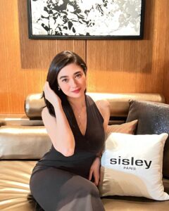 Amanda Rigby Instagram - @sisleyparisofficial #mysisleyparis ✨