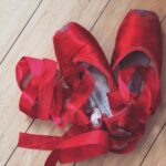 Amanda Schull Instagram – Tonight! #abtcenterstage at 7:30 EDT on ABTs YouTube page. 🩰💃🩰 
•
•
🚨Edit🚨: YouTube Premiere link in bio. Tickets for Zoom fundraiser at abt.org
📸: @barrywetcher 
#imayormaynotbewearingtheseduringthezoomchat #partyonthetoppointersonthebottom #noonecallsthempointers #centerstage