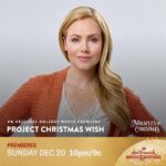 Amanda Schull Instagram - Here’s Lucy! If you could request a wish to be granted from #ProjectChristmasWish what would it be? • @hallmarkmovie Lucy’s @amandaschull can-do attitude has brought Christmas spirit to her small town year after year. This time, she’s determined to work her magic for a family in need. Don’t miss the @HallmarkMovie Original Premiere Project Christmas Wish Sunday at 10pm/9c. Use #ProjectChristmasWish to tweet along!