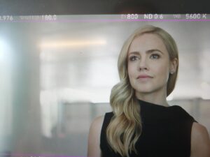 Amanda Schull Instagram - Is #KB thinking about: 
A)The many ways she will crush her opponent 
B) Whether she left out enough porcelain kibble for #Barktrina 
C) Tacos
Find out tonight on an all new #Suits! #finalthree