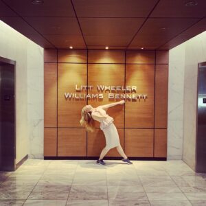 Amanda Schull Instagram - #TBT. I admit to being a little dramatic when I caught my first glimpse of the new wall. @suits_usa #Suits #KB #LWWB