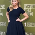 Amanda Schull Instagram - What an honor to attend #inheritthewind @pasadenaplayhouse. Bravo to the outstanding cast and all involved! This play was written in 1955 yet could not be more topical or poignant today. #funfact : Inherit The Wind was the first grown-up play I ever did as a child in Honolulu. I definitely have a deeper appreciation for the material now. 📸: #1: @gettyimages #2: @georgepwilson 👗: Just from an office job I used to have…😉